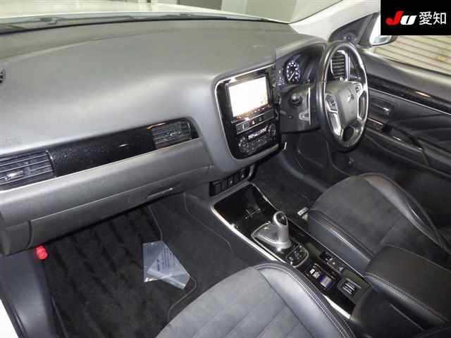 Mitsubishi Outlander Phev Gﾘﾐﾃｯﾄﾞｴﾃﾞｨｼｮﾝ 4WD