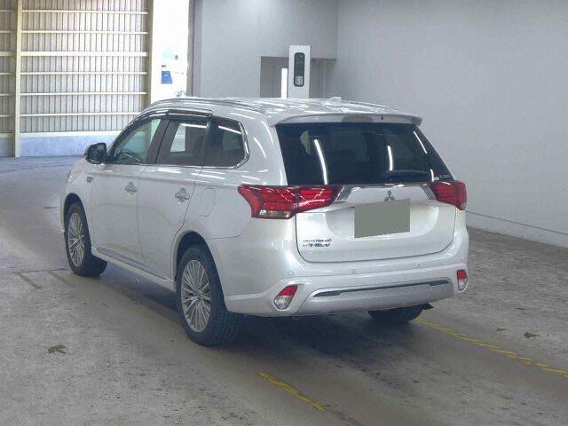 Mitsubishi Outlander Phev 4wd G PLUS PACKAGE