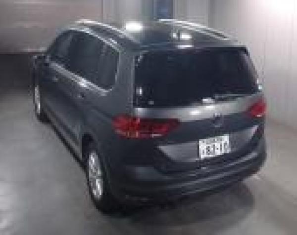 Volkswagen GOLF TOURAN TSI COMFORTLINE LIMITED