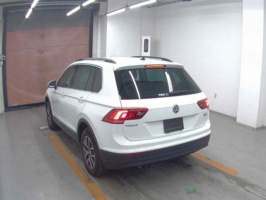 Volkswagen Tiguan TDI4 MOTION NAVY BLUE FO