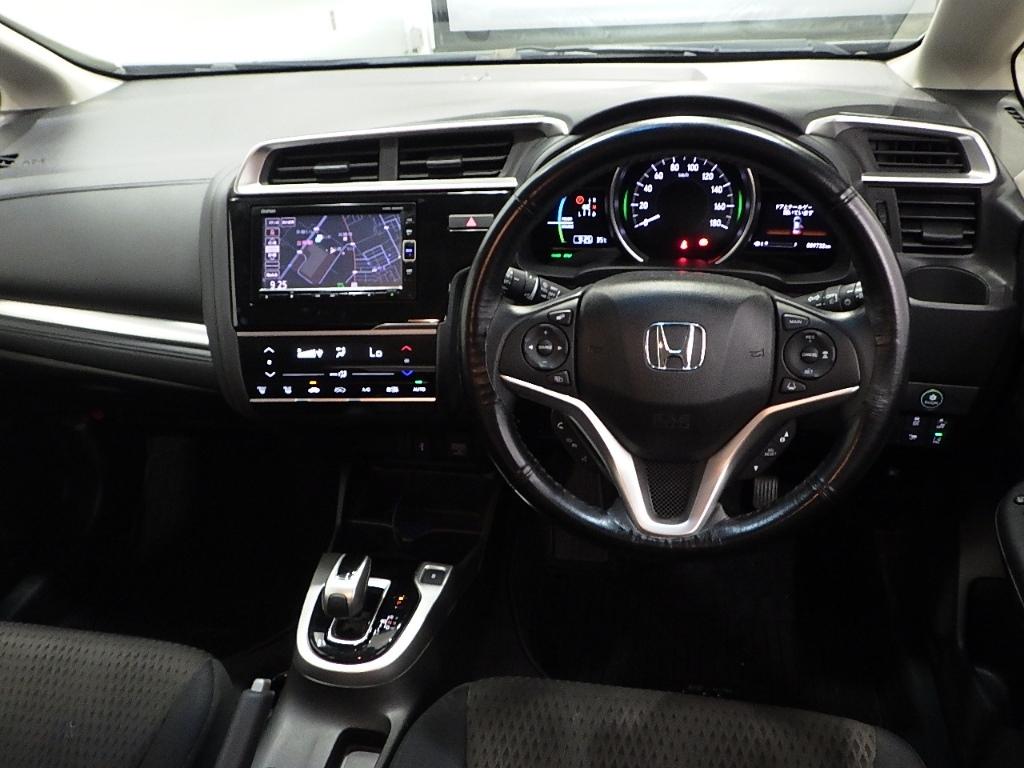 Honda Fit HYBRID F