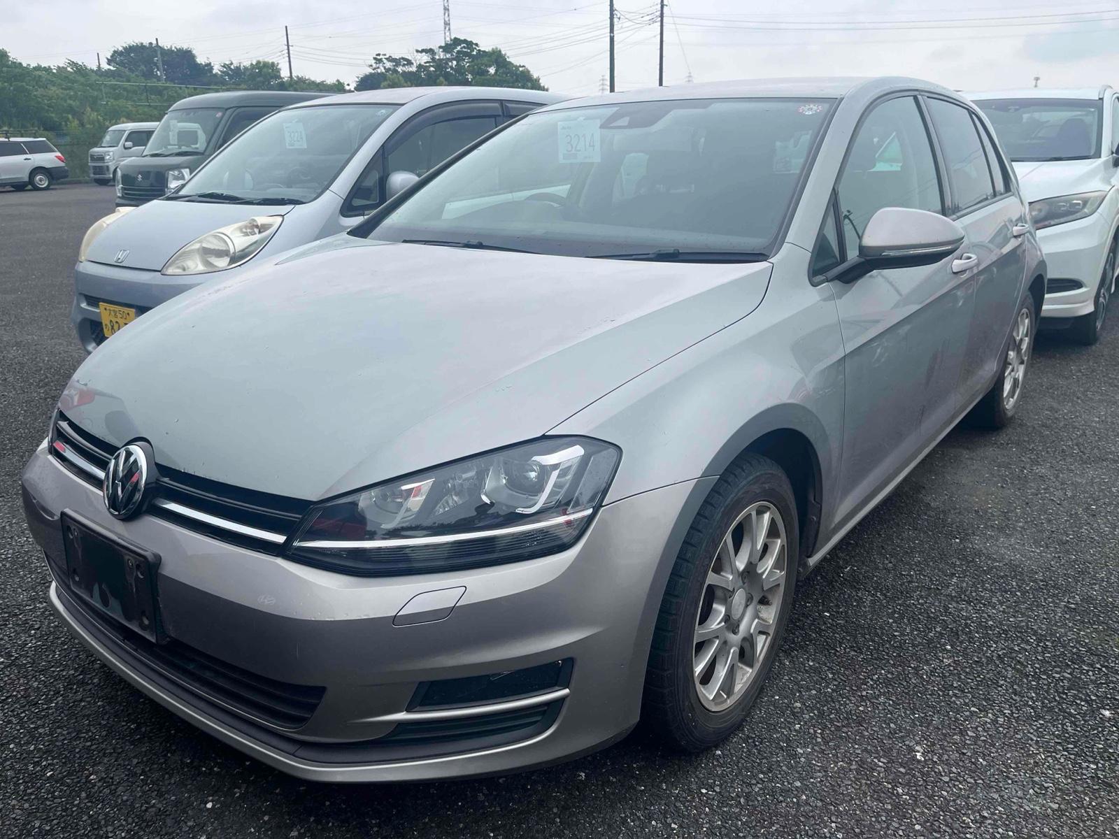 Volkswagen Golf TSI COMFORT LINE BMT