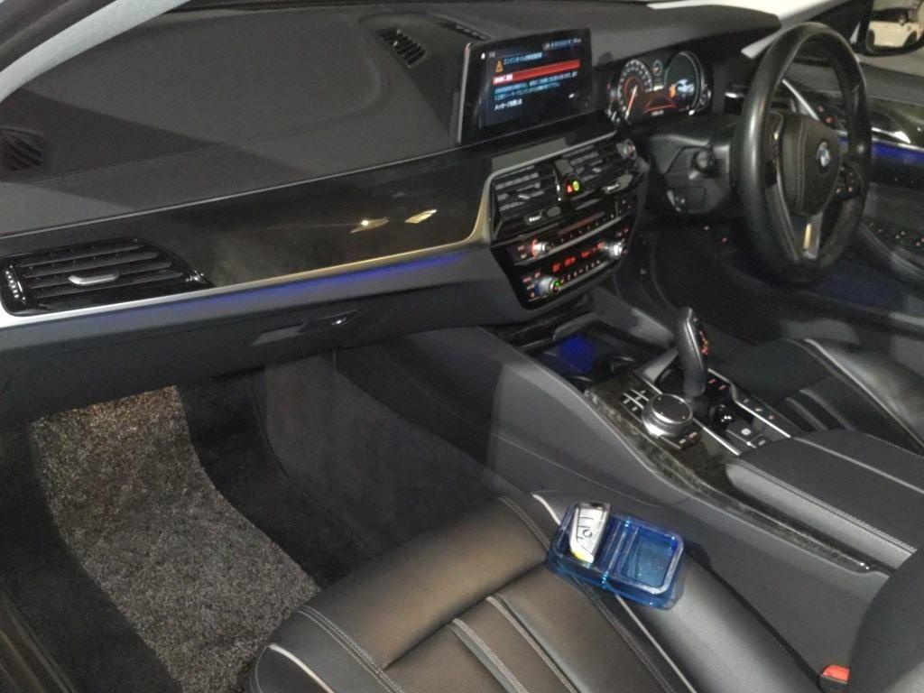 BMW 530 E LUXURY IPERFORMANCE