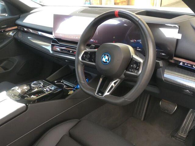 BMW I5 4d 4wd I5 M60 XDRIVE