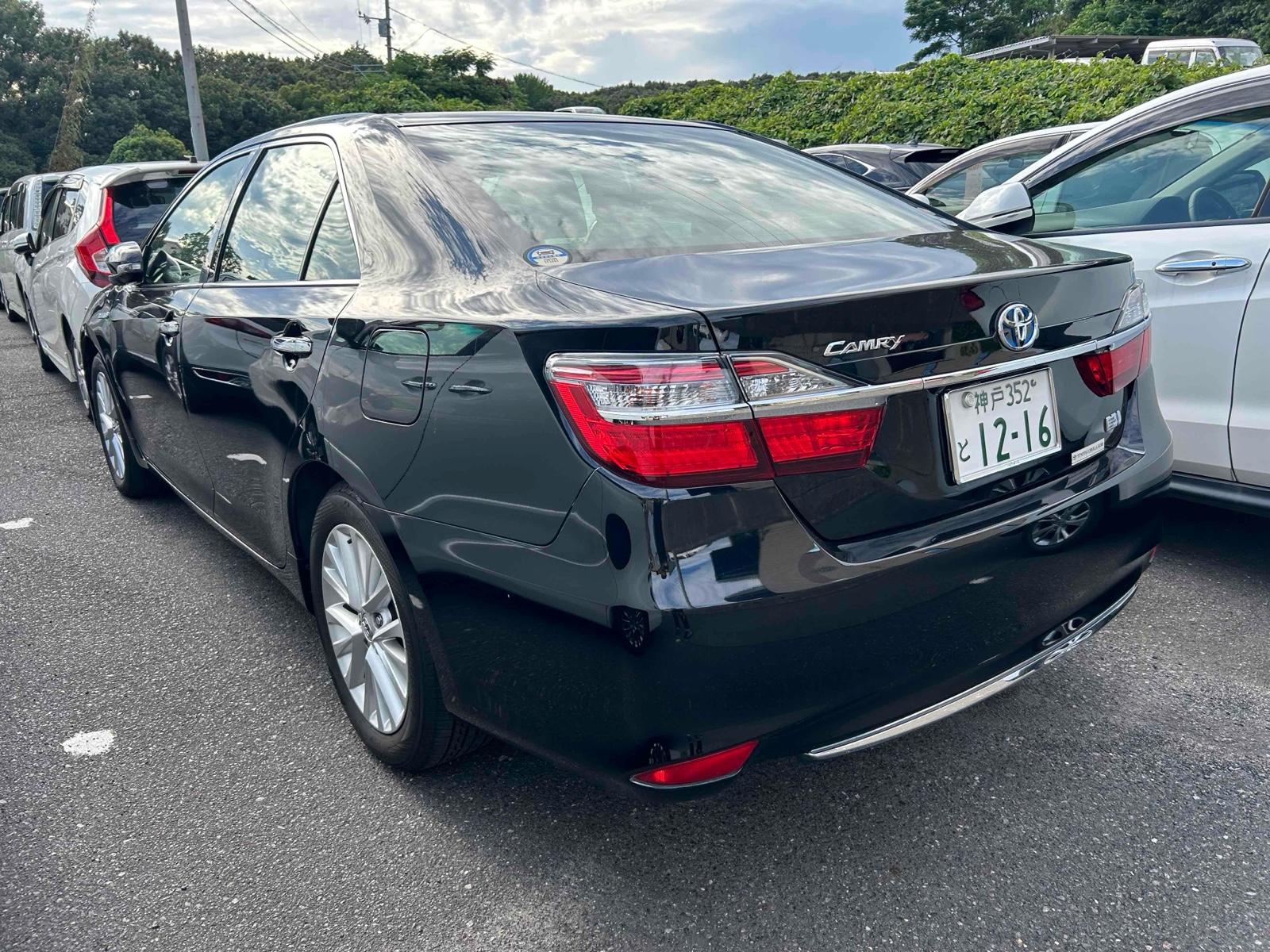 Toyota Camry HYBRID LEATHER PACKAGE