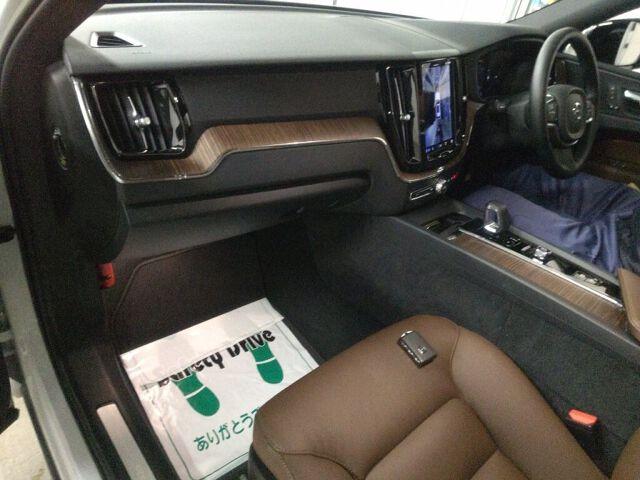 Volvo Xc60 4wd RECHARGE PLUS T6 AWD PLUG-IN H