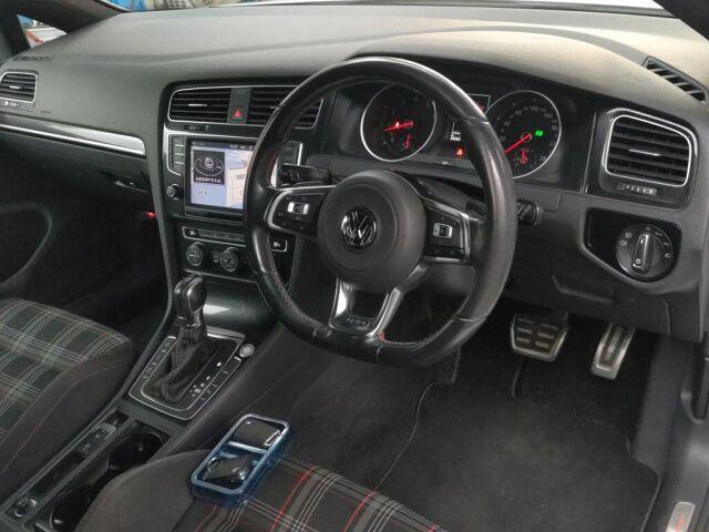 Volkswagen Golf Gti PERFORMANCE