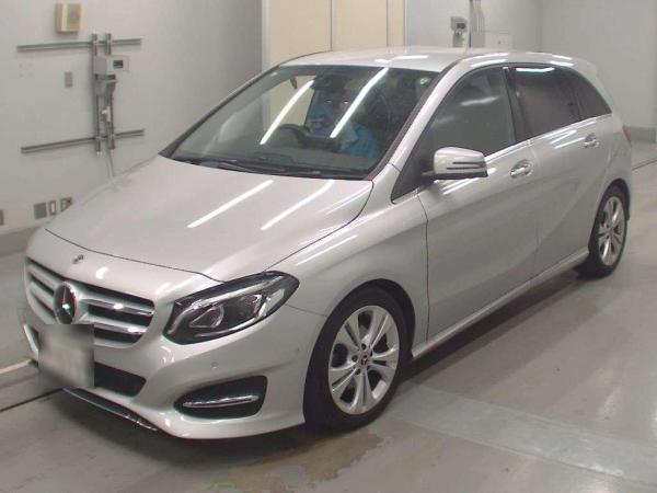 Mercedes-Benz B Class B180