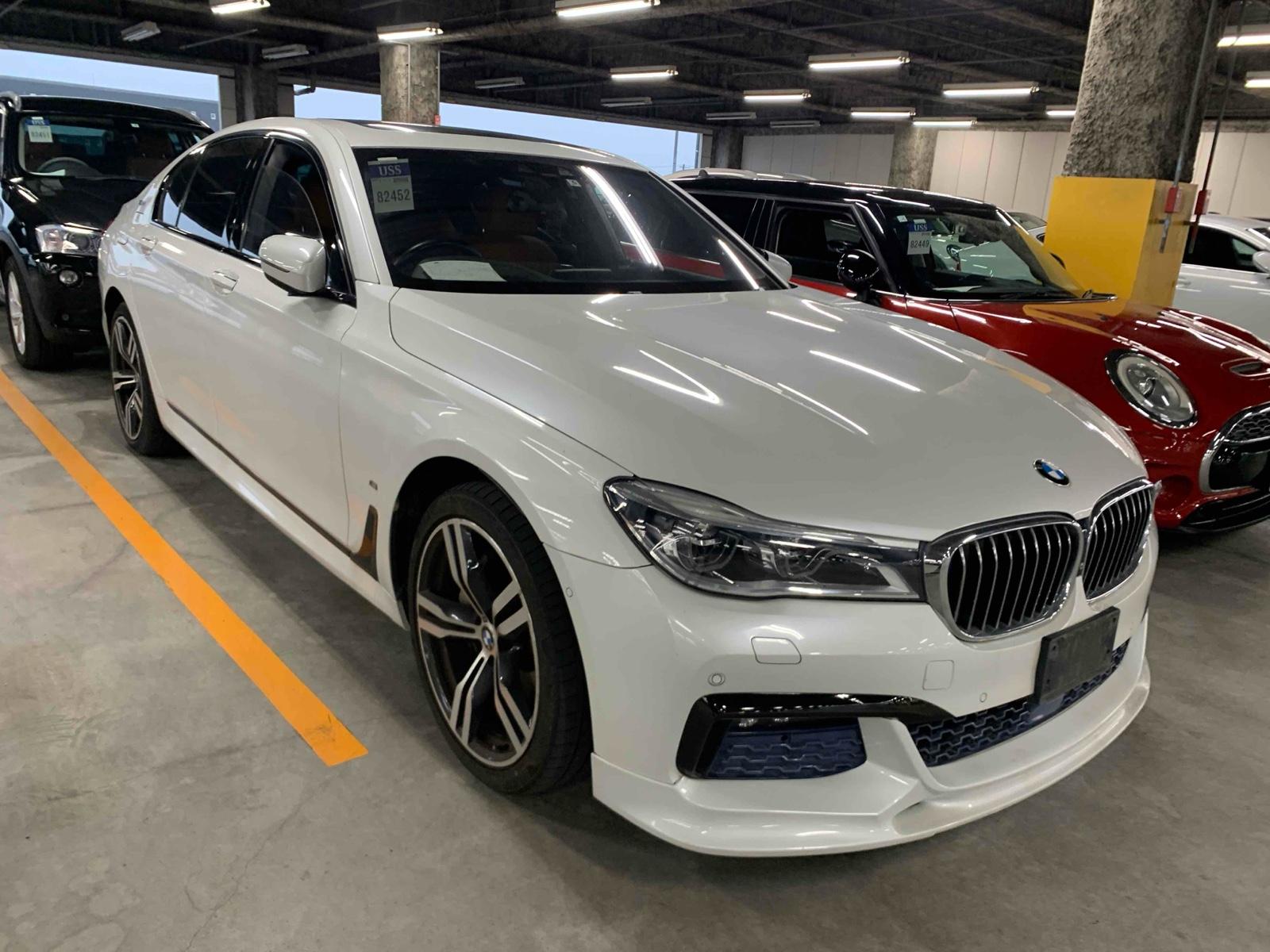 BMW 740 E IPERFORMANCE M-SPORT