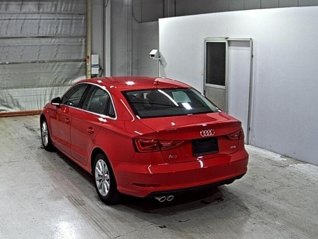 Audi A3 SEDAN 1.4TFSI CONVENIENCE STORE EN