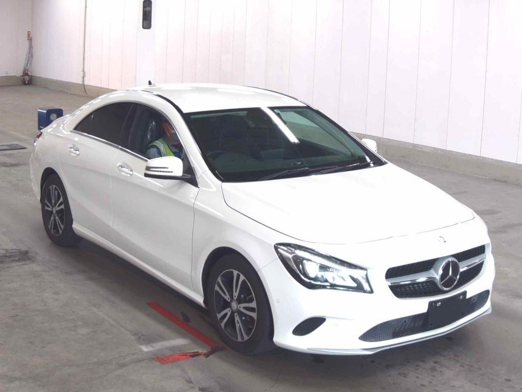 Mercedes-Benz CLA CLA180