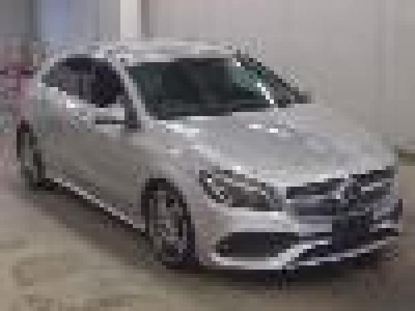 Mercedes-Benz A-class A180 AMG STYLE