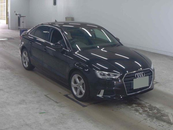 Audi A3 Sedan 30TFSI SPOILER RUG P