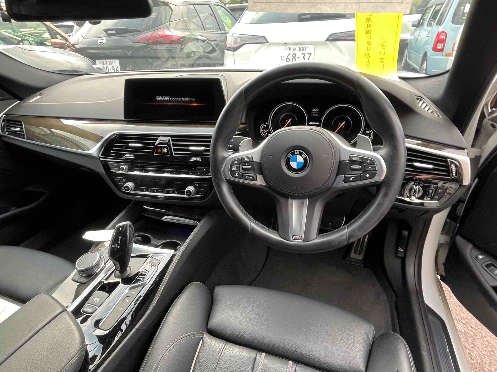 BMW 530E I PERFORMANCE M SPORT