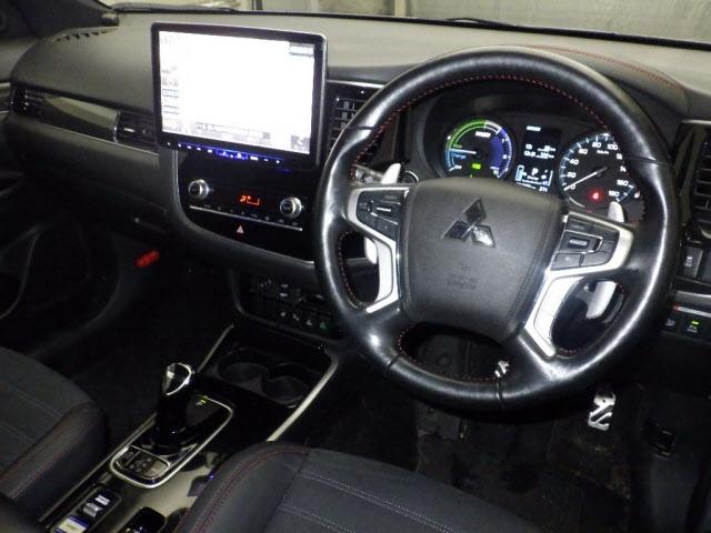 Mitsubishi Outlander Phev PHEV ﾌﾞﾗｯｸｴﾃﾞｨｼｮﾝ