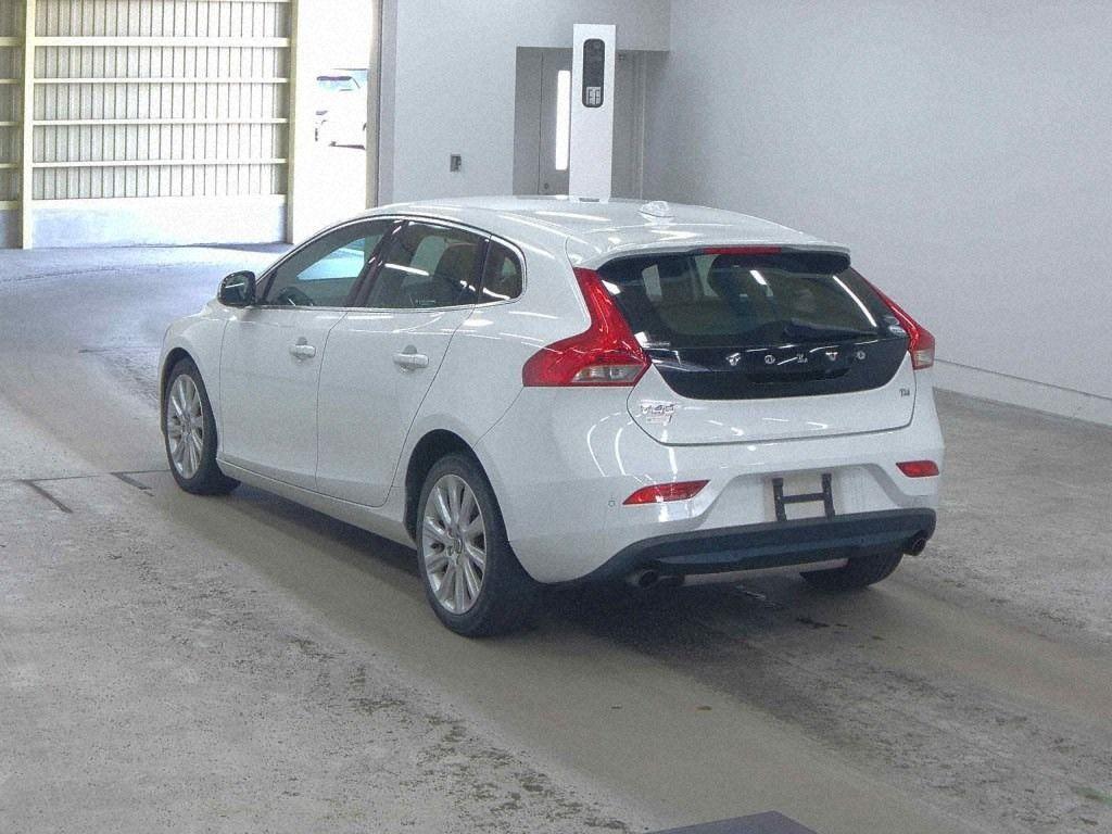 Volvo V40 T4 SE