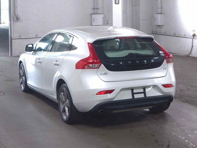 Volvo V40 T4 SE