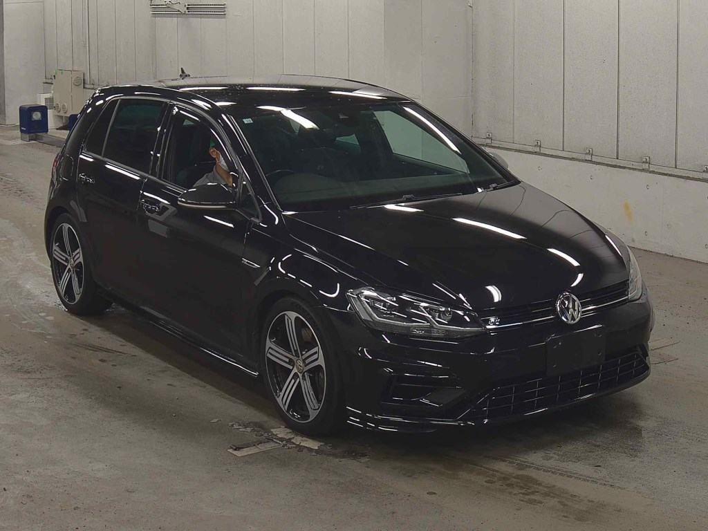 Volkswagen Golf R 2.0