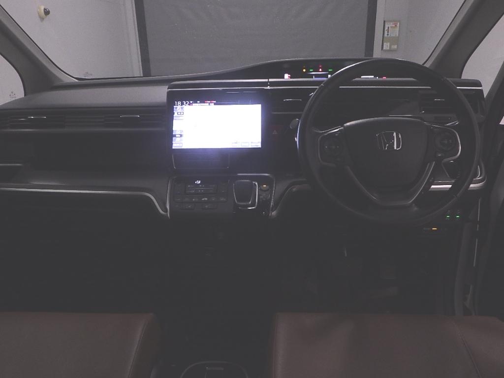 Honda Stepwgn e:HEV Spada G EX Honda ｾﾝｼﾝｸﾞ