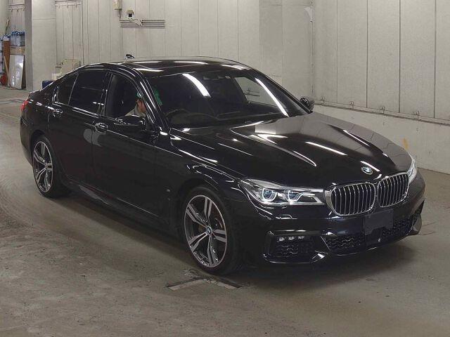 BMW 740E I PERFORMANCE M-SPORT