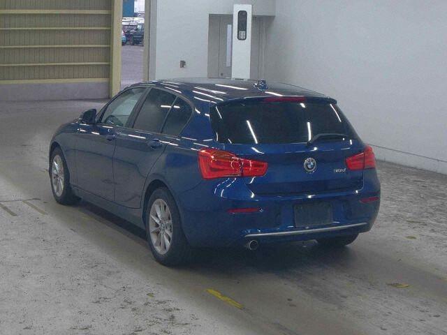 BMW 1 Series 5d 118D STYLE