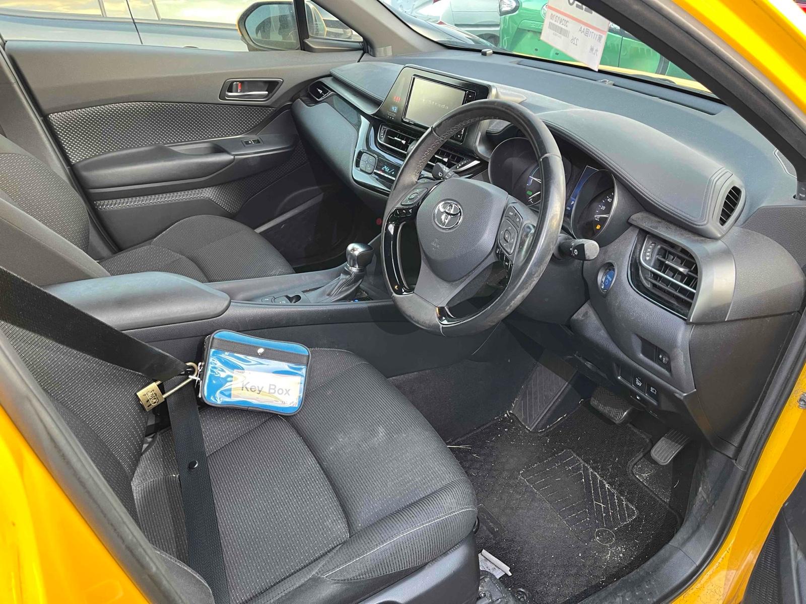 Toyota C-HR S