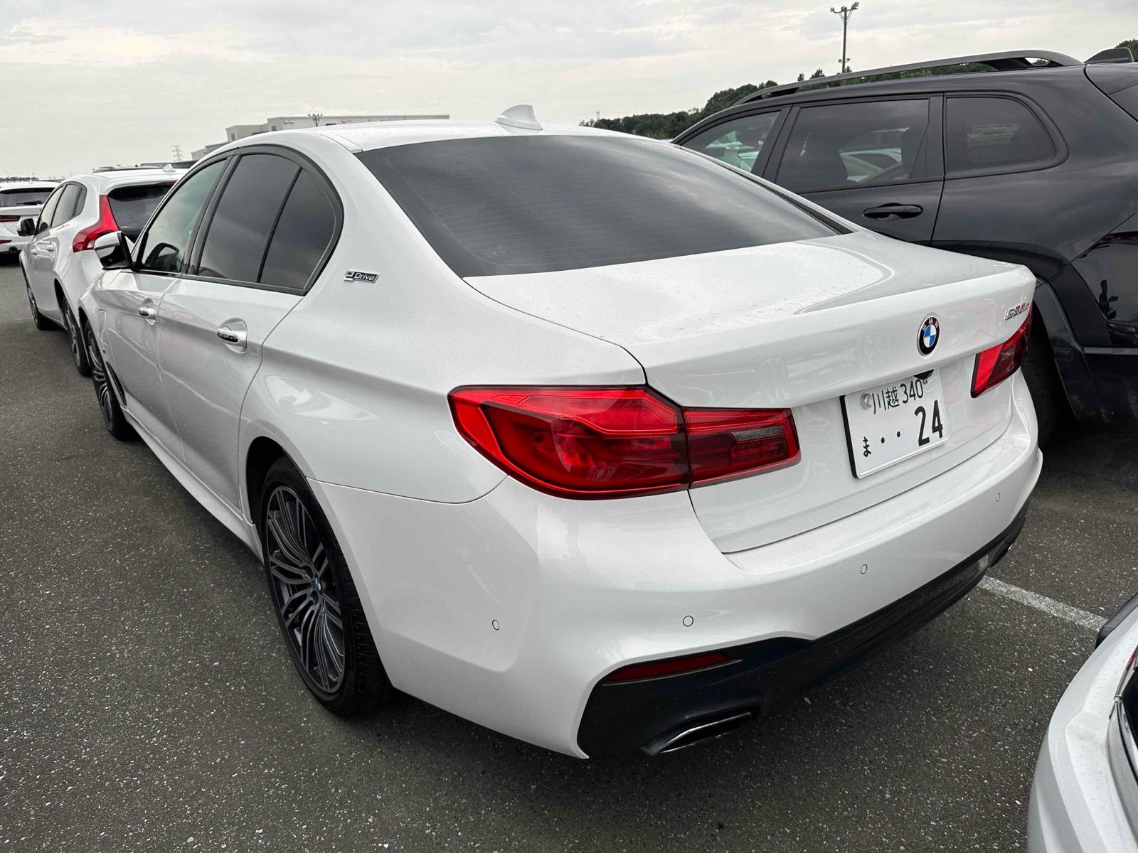 BMW 530 E M-SPORT IPERFORMANCE