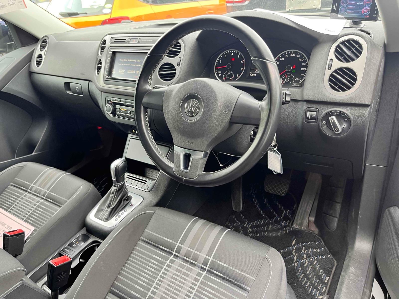 Volkswagen Tiguan LOUNGE