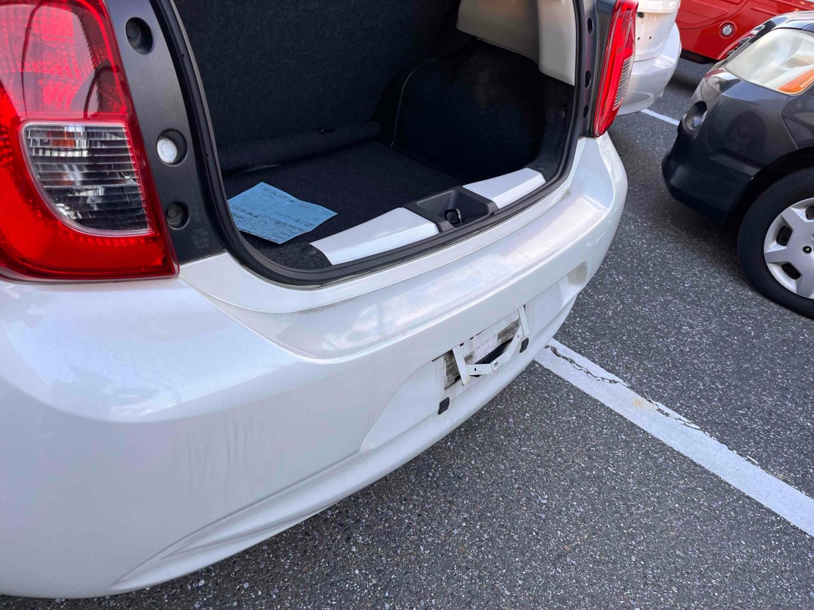Nissan MARCH S