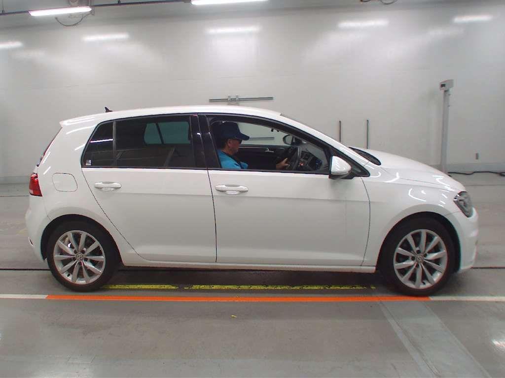 Volkswagen Golf 1.2