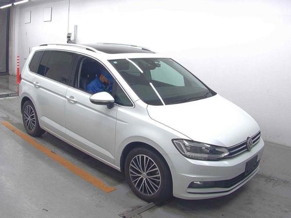 Volkswagen GOLF TOURAN TDI PREMIUM