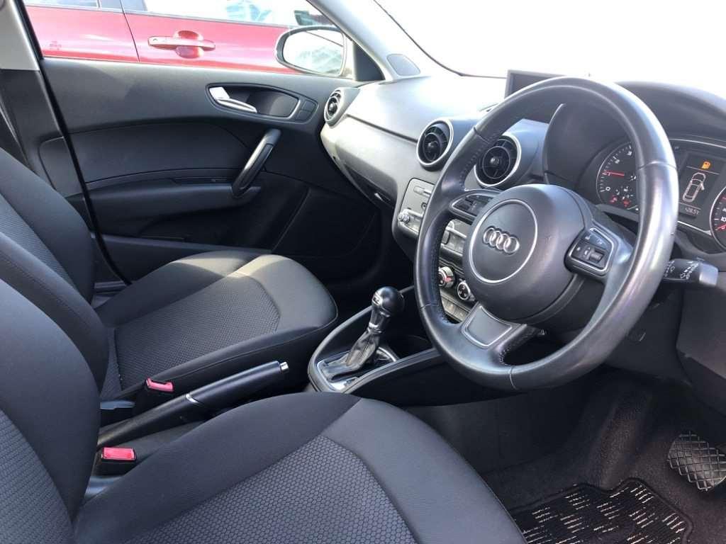 Audi A1 Sports ﾊﾞｯｸ 1.0