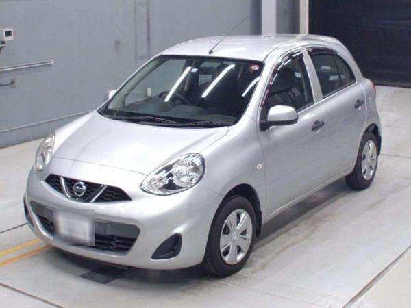 Nissan MARCH S