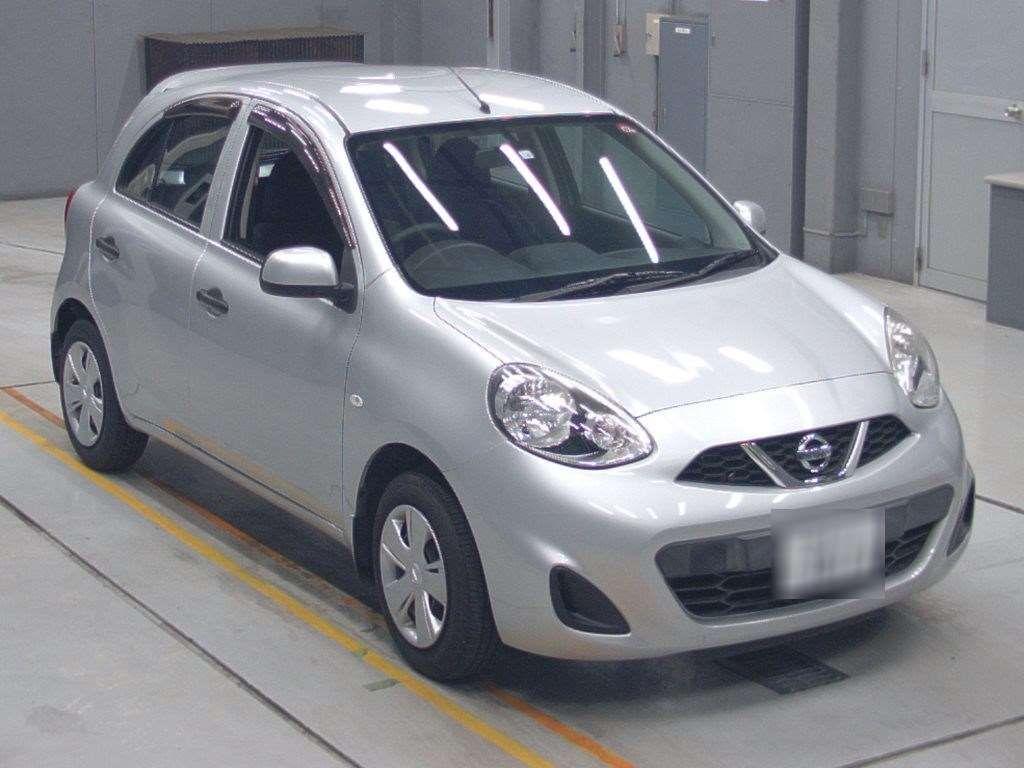 Nissan MARCH S