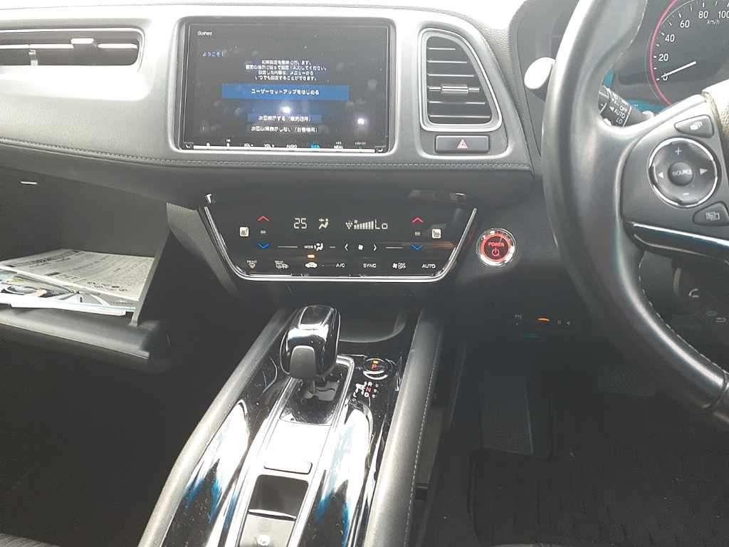 Honda VEZEL HYBRID Z HONDA SENSING