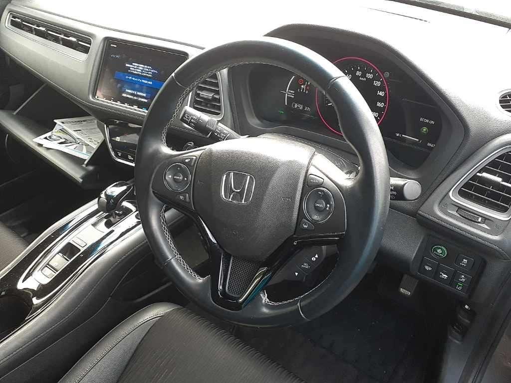 Honda VEZEL HYBRID Z HONDA SENSING