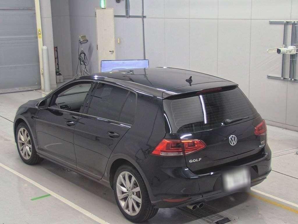 Volkswagen Golf TSI