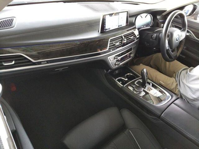 BMW 7 Series 740E IPERFORMANCE