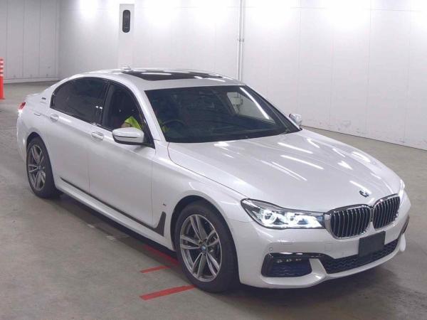 BMW 7 Series 740E IPERFORMANCE M-SPORT