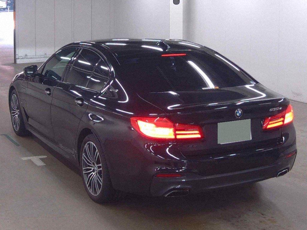 BMW 530E M-SPORTS I-PEFORMANCE