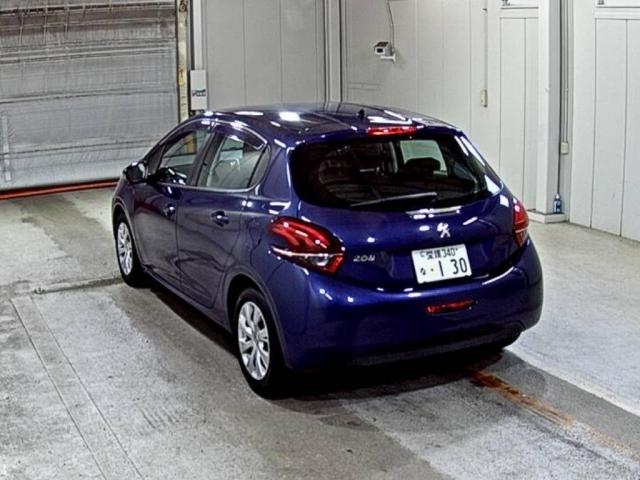 Peugeot 208 STYLE