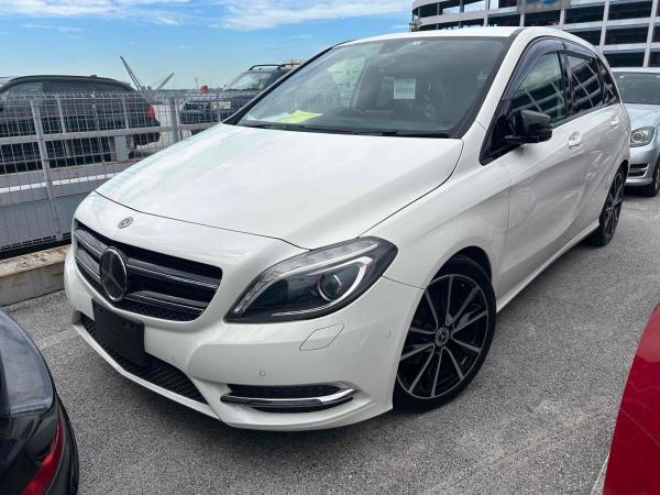 Mercedes-Benz B Class B180 BLUE EFENCY SPORT NIGHT PKG