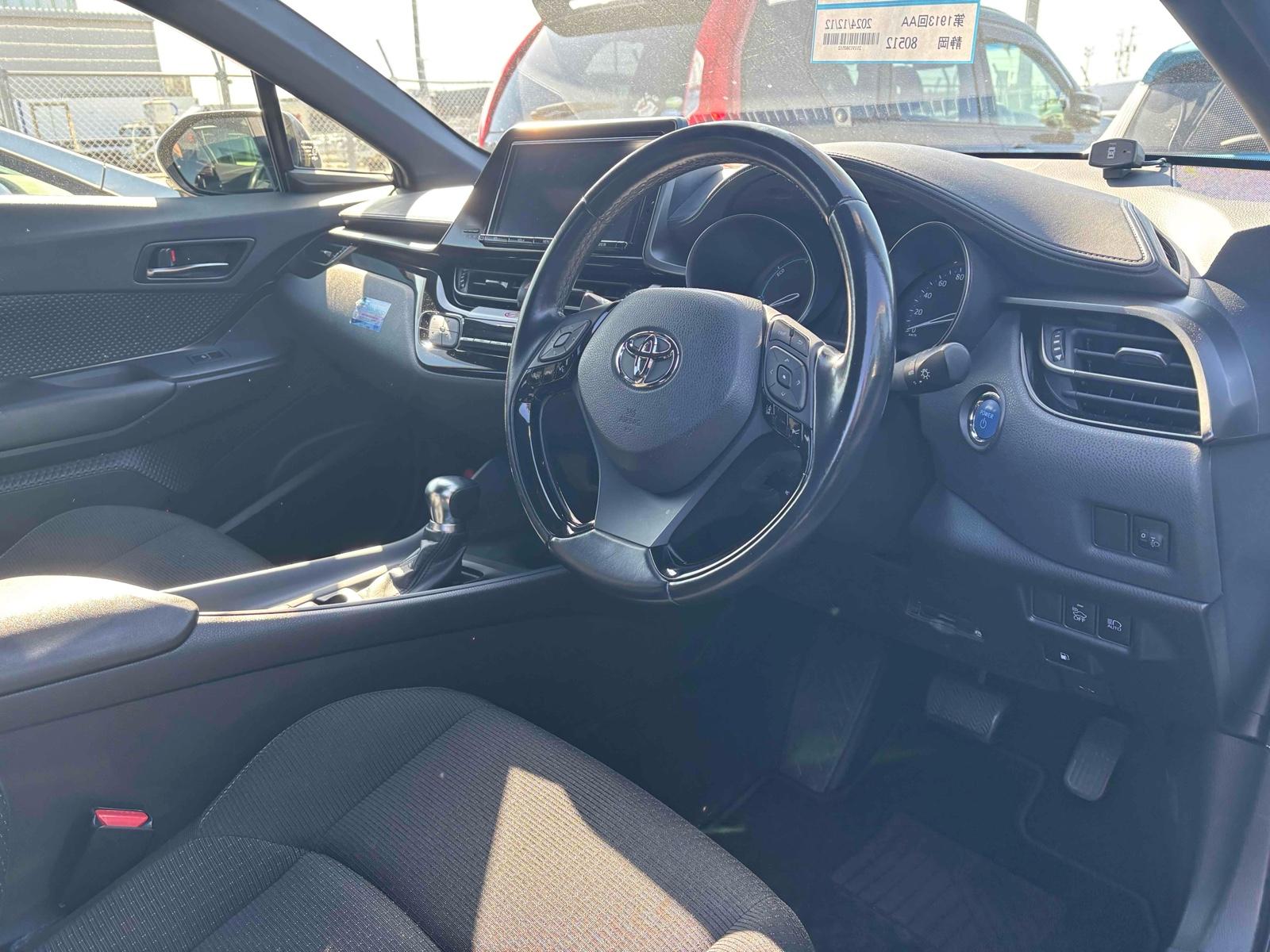 Toyota C-HR S
