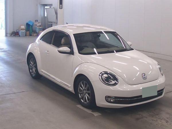 Volkswagen The Beetle 4