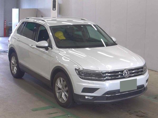 Volkswagen Tiguan TDI4 MOTION HIGH LINE