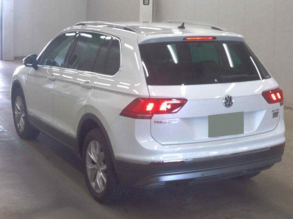 Volkswagen Tiguan TDI4 MOTION HIGH LINE