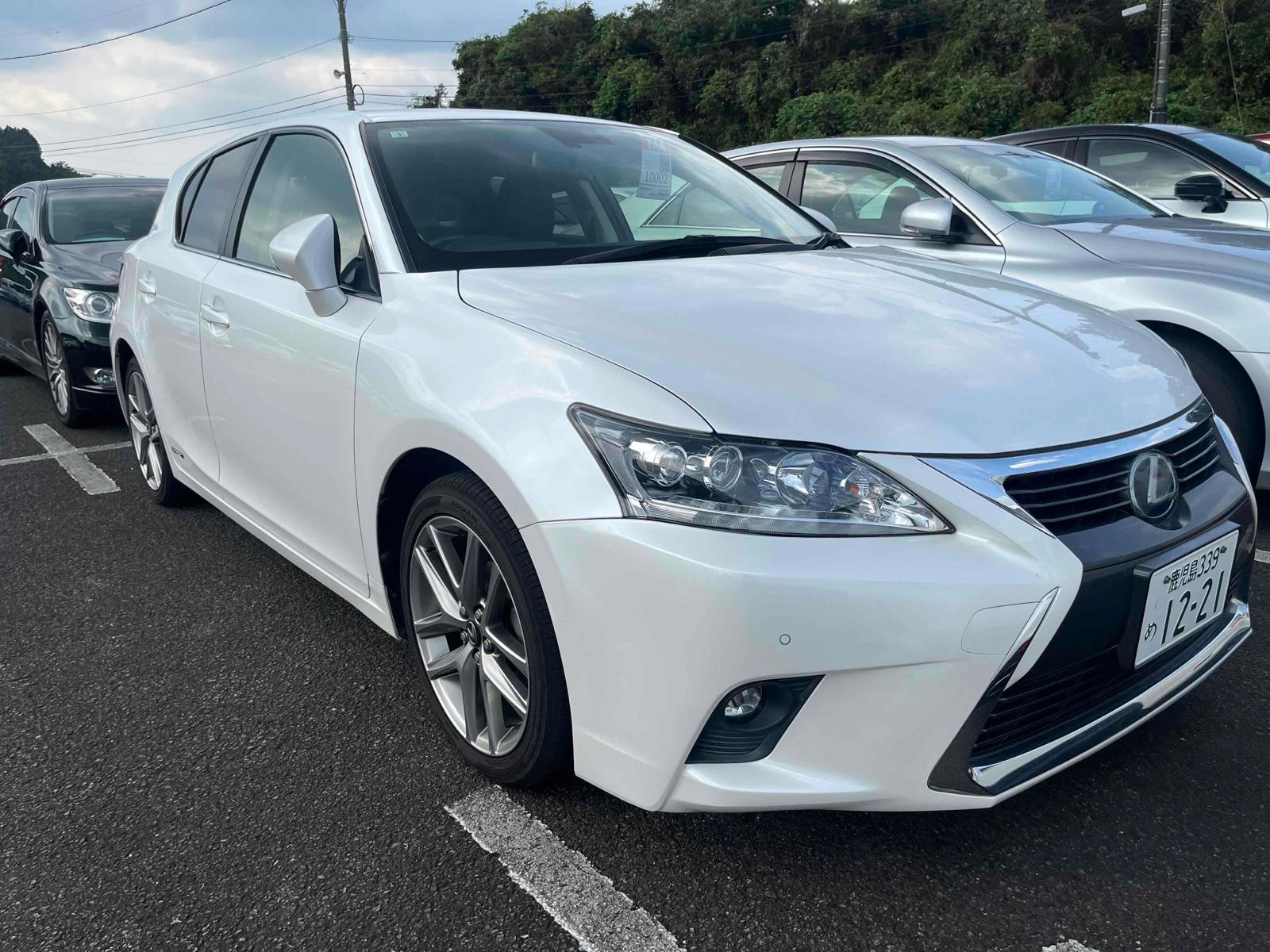 Lexus CT CT200H X