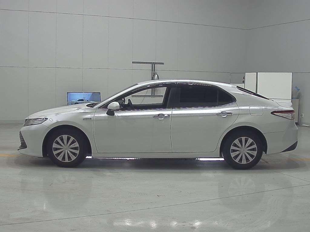 Toyota Camry X