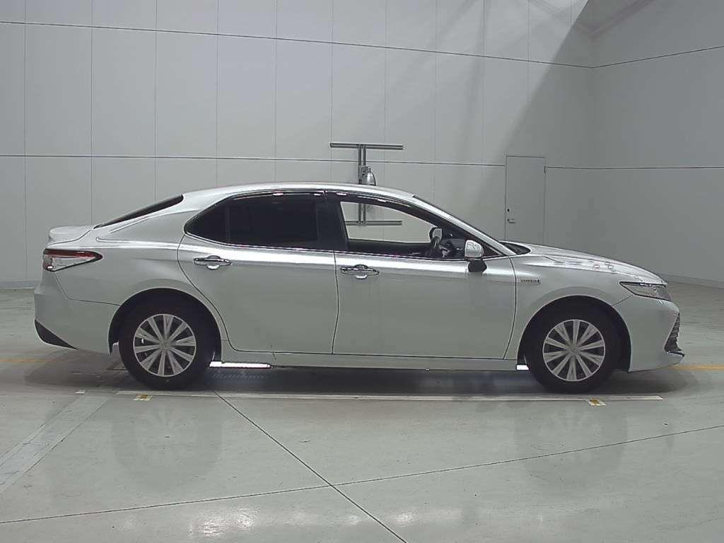 Toyota Camry X