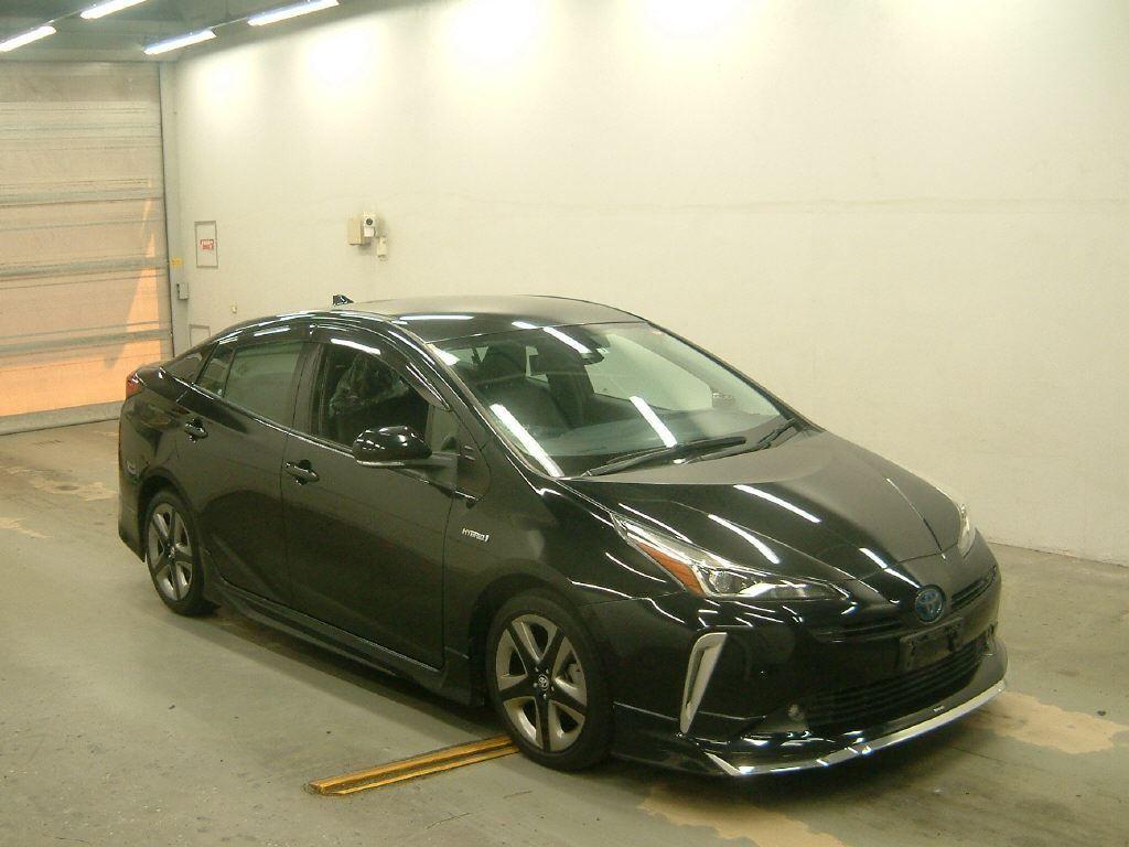 Toyota Prius  A TOURING SELECTION